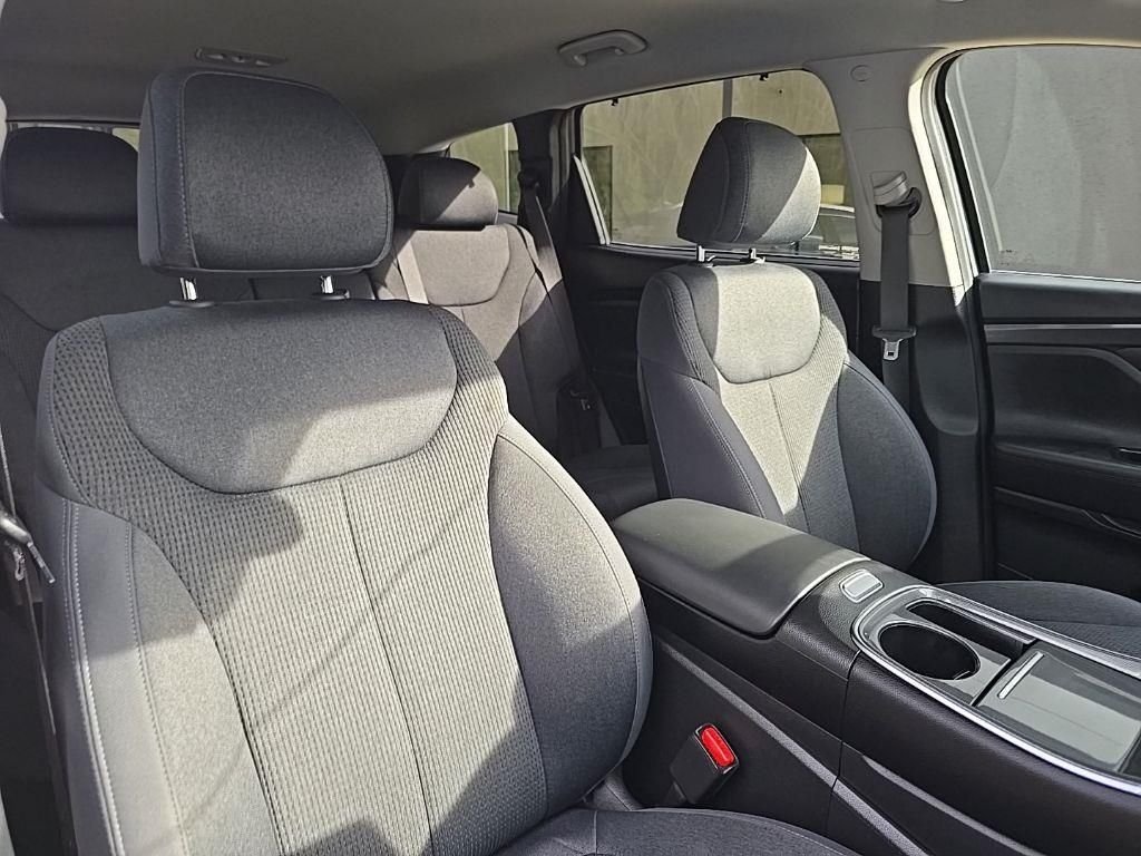 Used 2021 Gray Hyundai SEL image 35