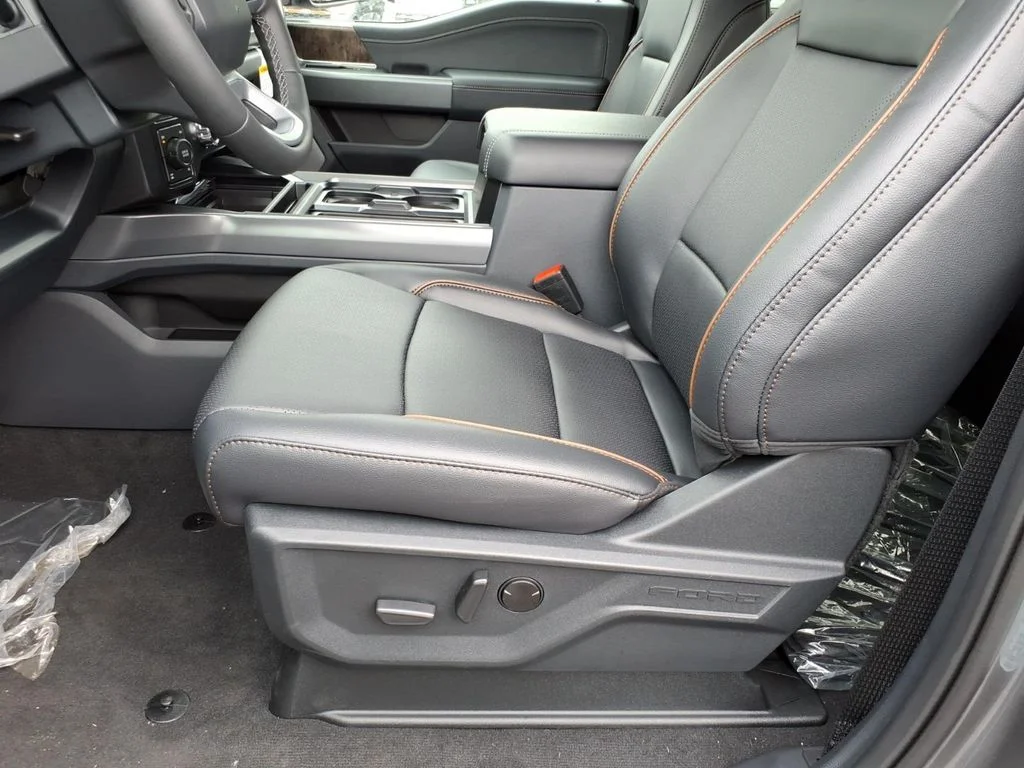 New 2026 Carbonized Gray Metallic Ford F-250® Lariat® image 10
