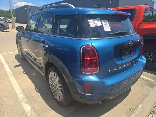 Used 2022 Blue MINI Classic image 4