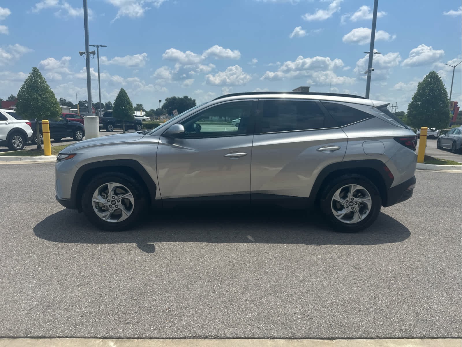 2024 Hyundai Tucson SEL photo 2