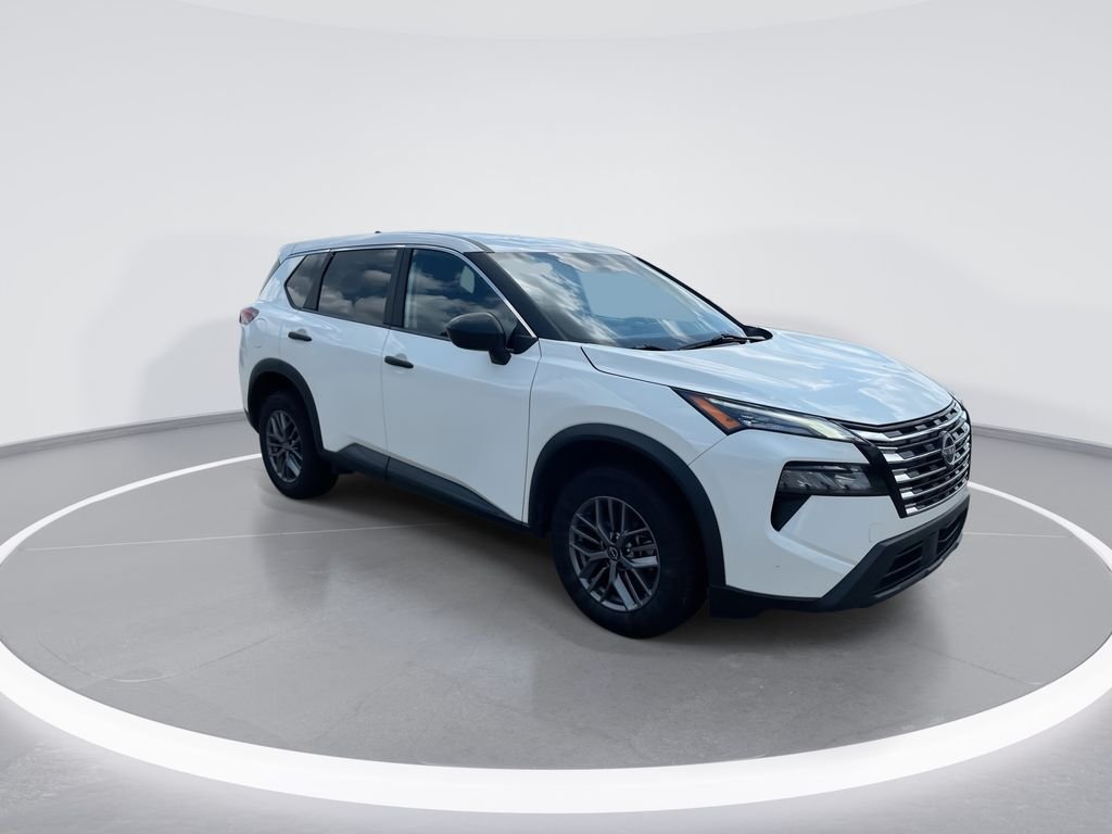 Used 2024 White Nissan S image 2