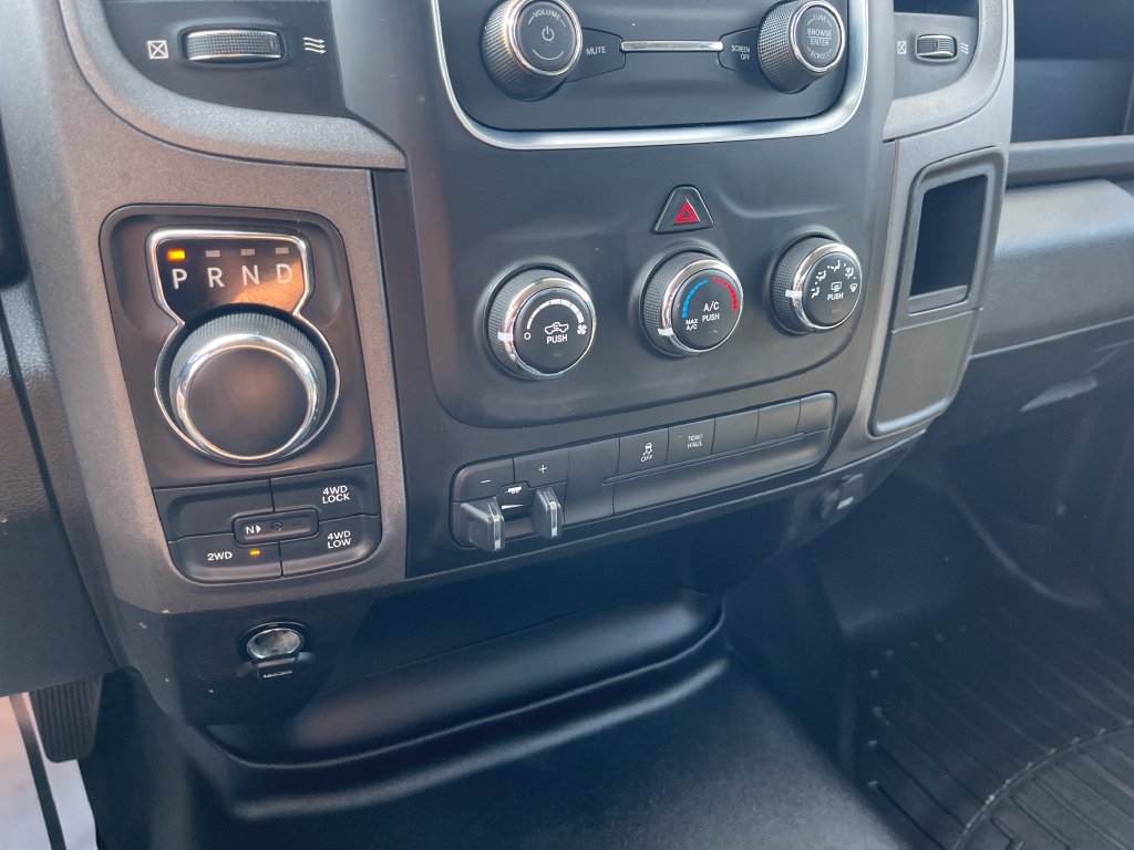 Used 2022 Silver Ram Tradesman image 20