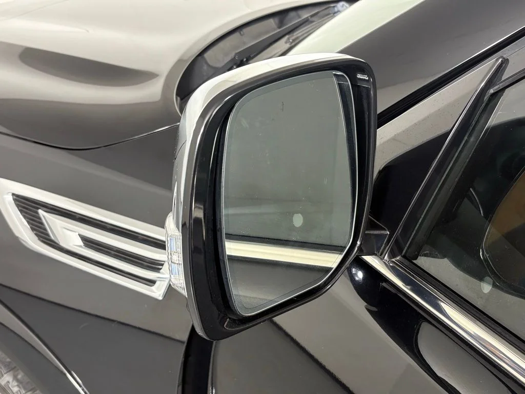 Used 2023 Black INFINITI LUXE image 16