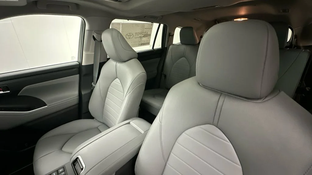 Used 2024 Black Toyota XLE image 17
