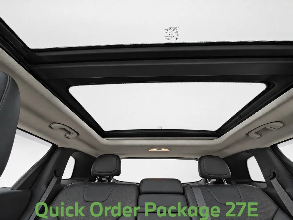 Used 2016 Red Jeep Trailhawk image 19