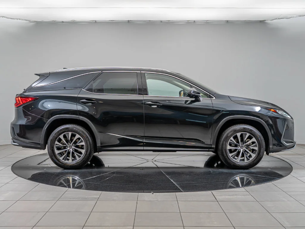 Certified Used 2022 CAVIAR Lexus 350L image 11