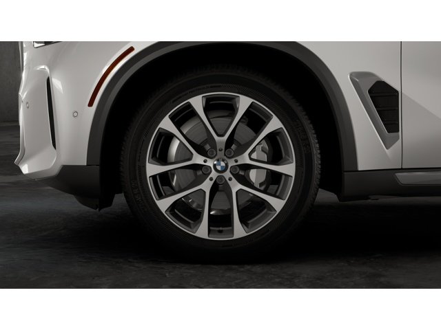 New 2026 Mineral White Metallic BMW xDrive40i image 7