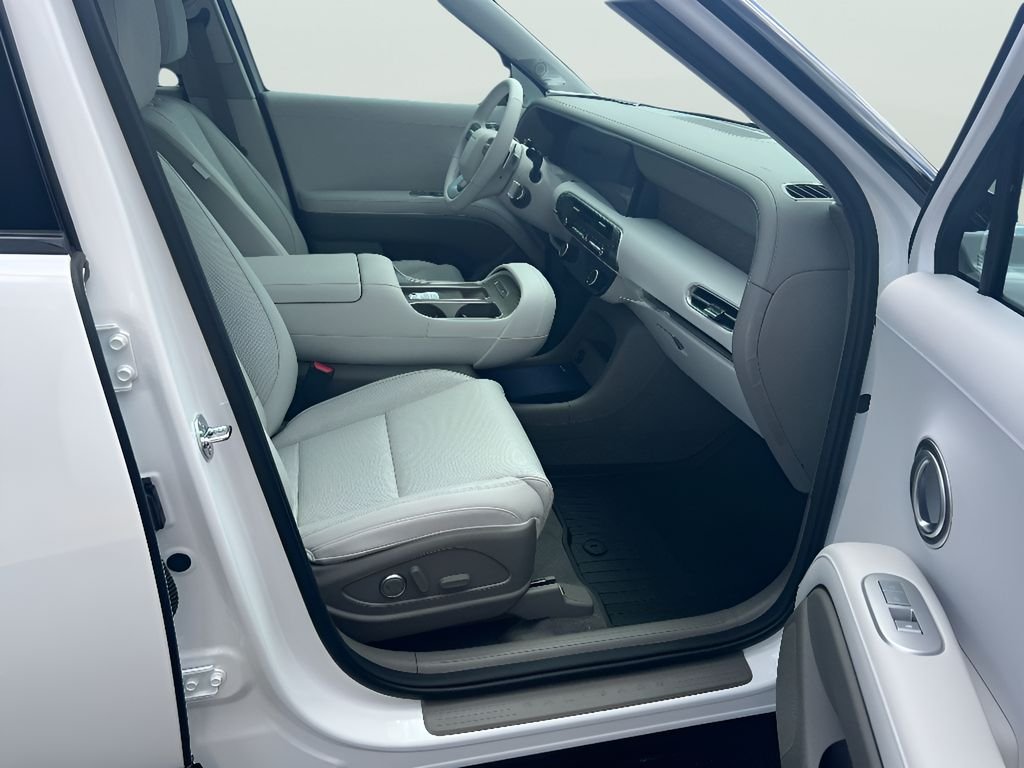 New 2026 Creamy White Pearl Hyundai Limited FWD image 51