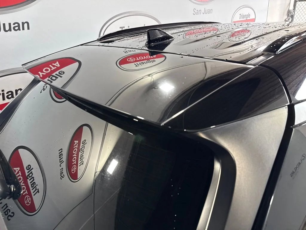 Used 2020 Black Toyota XLE image 17