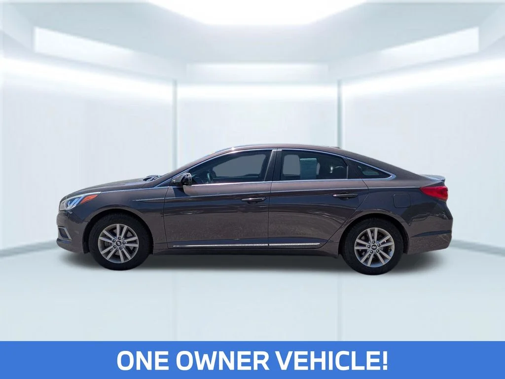 Used 2017 Hyundai Sonata SE with VIN 5NPE24AF9HH443028 for sale in Foley, AL