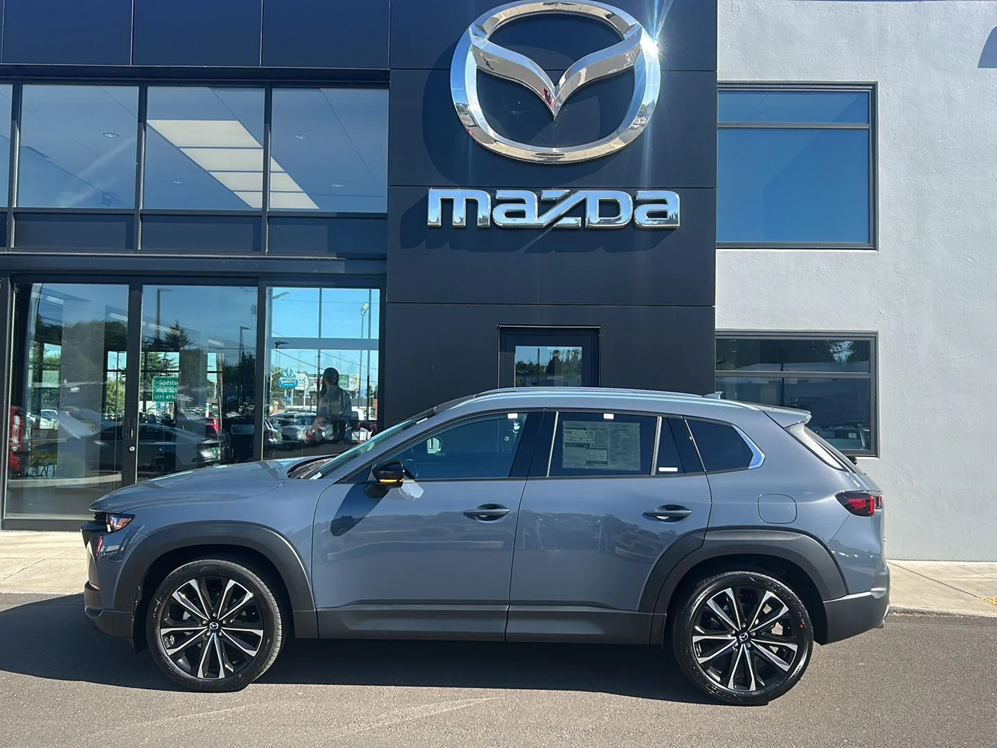 2026 Mazda CX-50 2.5 S Premium's photo