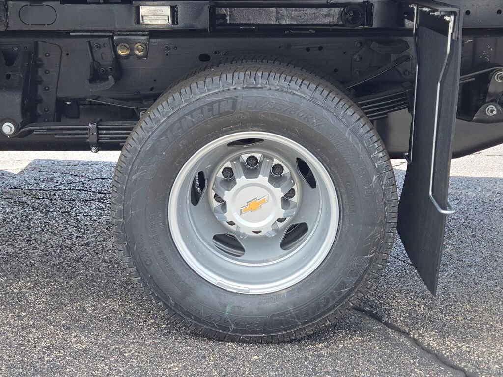 2025 Chevrolet Silverado 3500 HD Work Truck - Photo 13