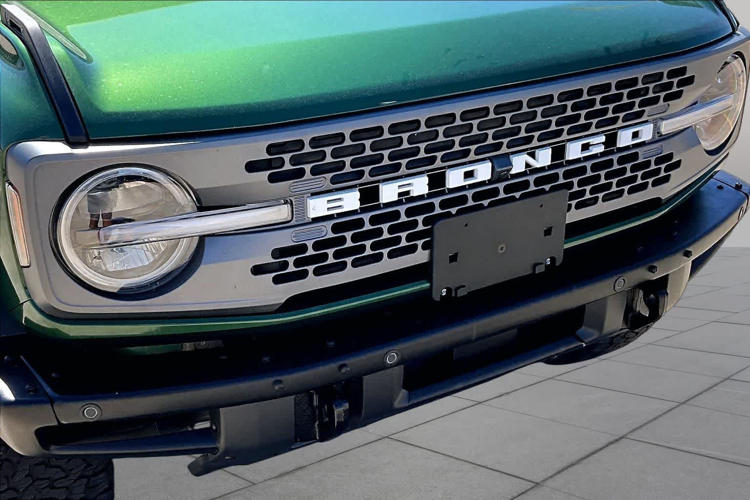 Used 2024 Eruption Green Metallic Ford Badlands image 61