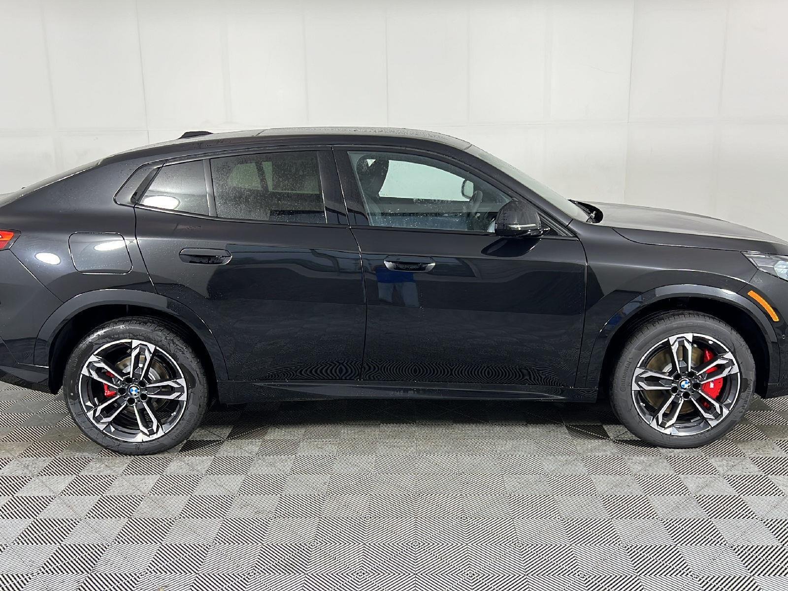 New 2026 Black Sapphire Metallic BMW xDrive28i image 15
