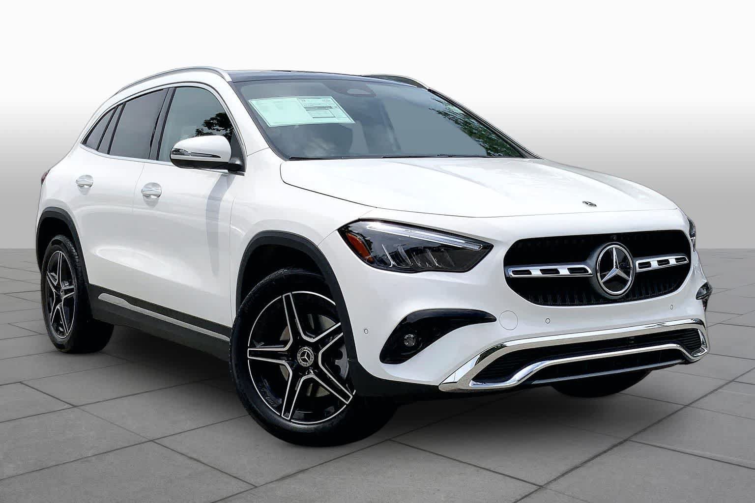 New 2026 Polar White Mercedes-Benz GLA 250 image 2
