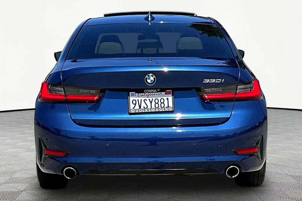 Used 2021 Blue BMW 330i image 5