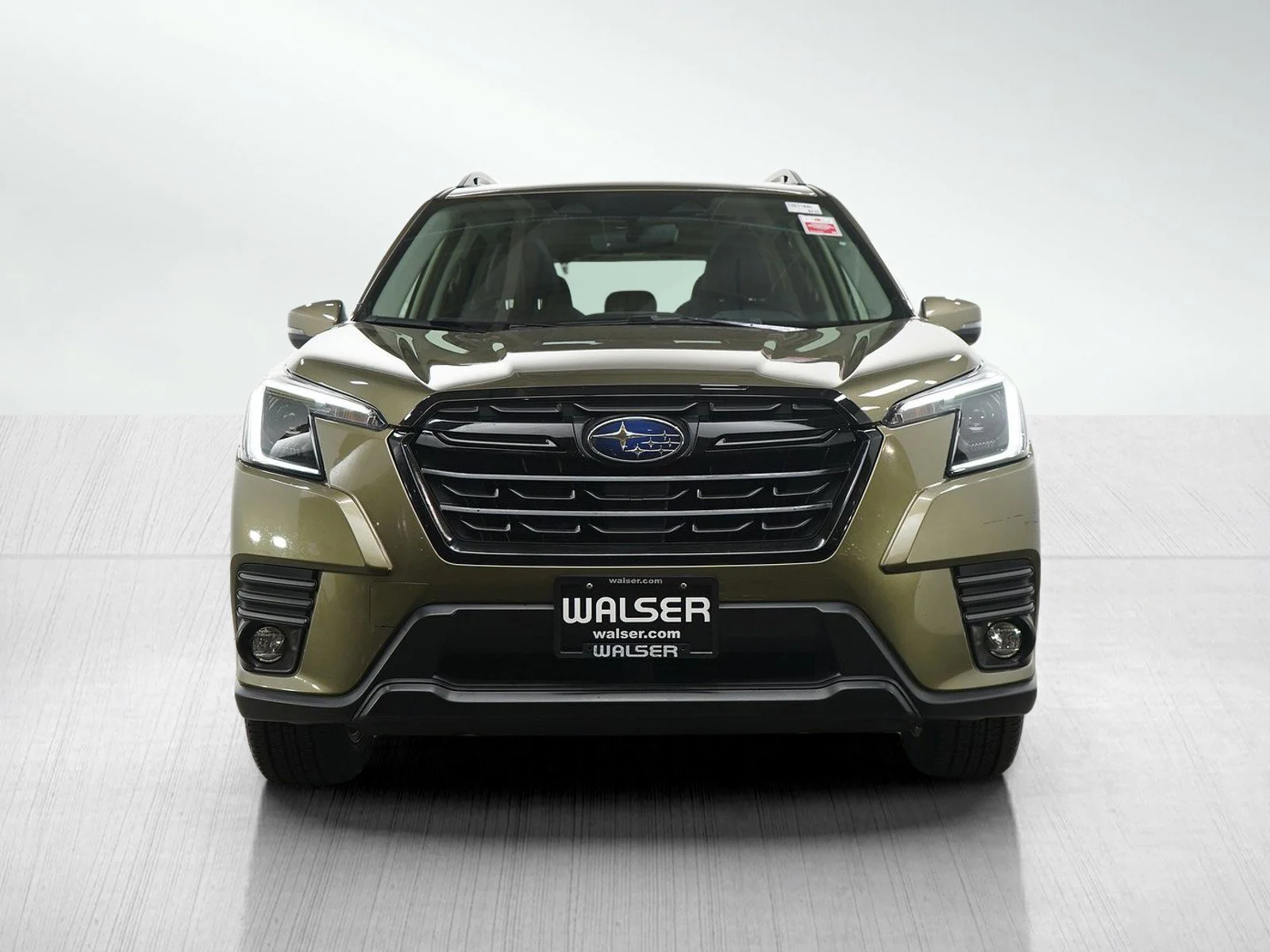 Used 2024 Subaru Forester Limited with VIN JF2SKALC5RH434266 for sale in Burnsville, Minnesota
