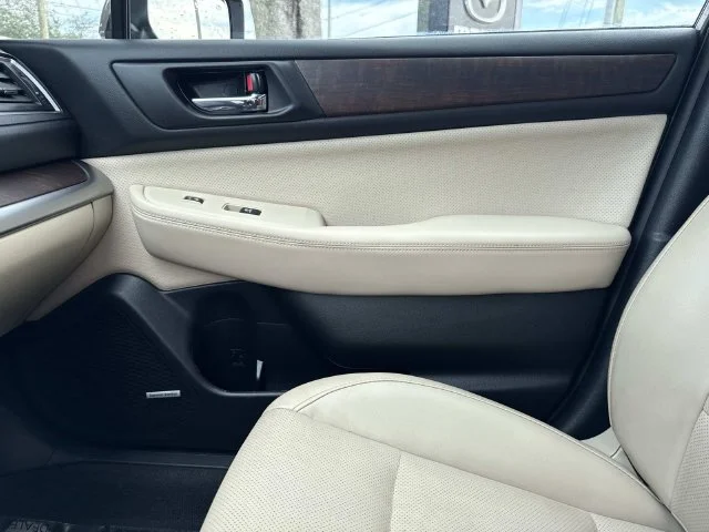 Used 2017 Green Subaru 2.5i image 30