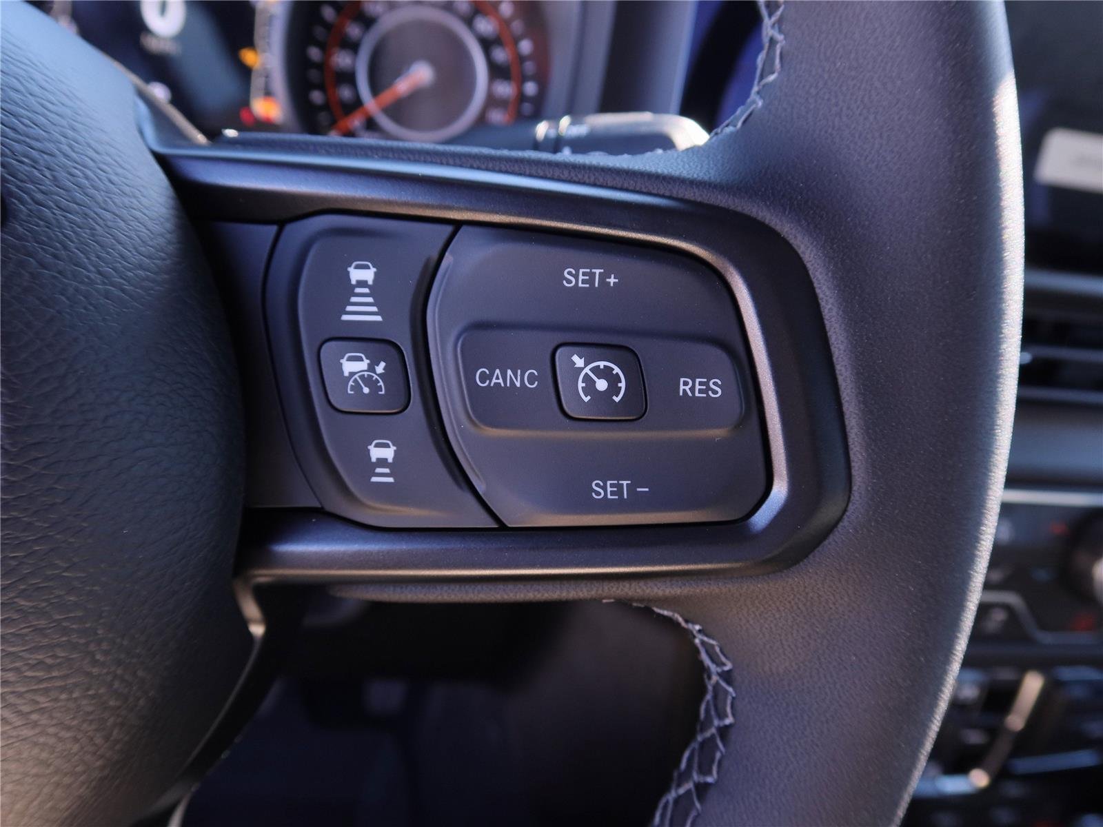 2026 Jeep Gladiator Willys - Photo 13