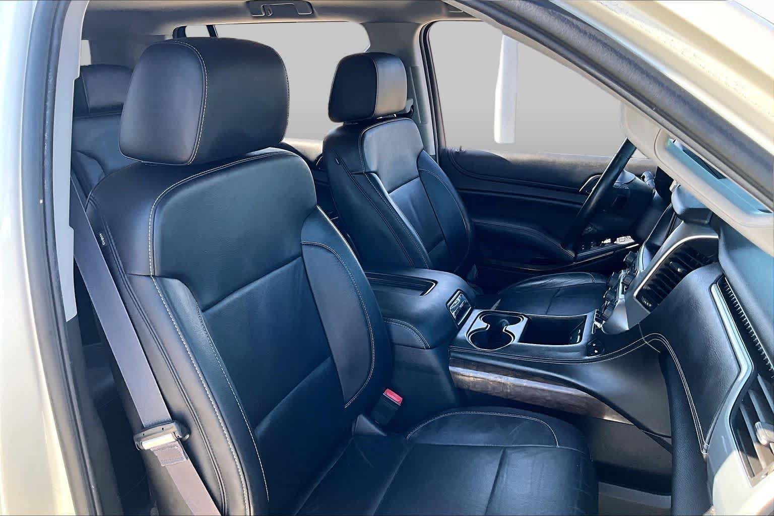 Used 2015 White Diamond Tricoat Chevrolet LT image 8