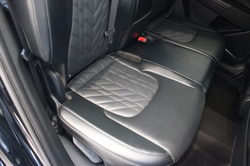 Used 2023 Ebony Black Kia X-Pro Prestige image 26
