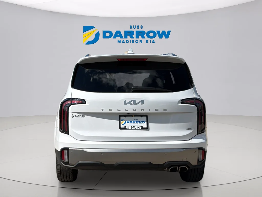 Used 2024 Glacial White Pearl Kia EX image 4