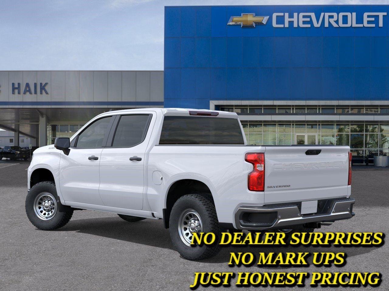 New 2026 Summit White Chevrolet WT image 3