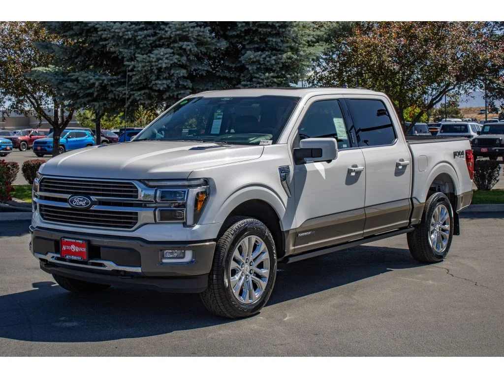 New 2026 Star White Metallic Tri-Coat Ford King Ranch image 4