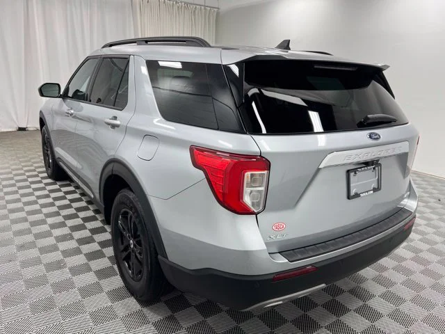 Used 2022 Silver Ford XLT image 6