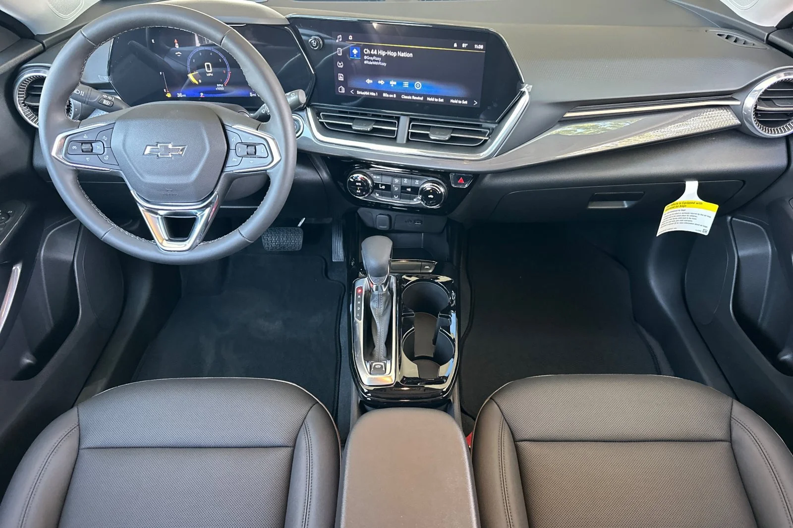 New 2026 Cacti Green Chevrolet ACTIV image 13