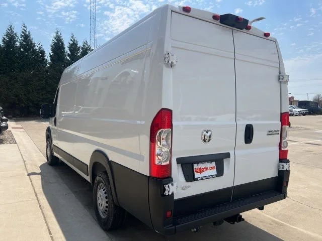 Used 2025 White Ram High Roof image 5