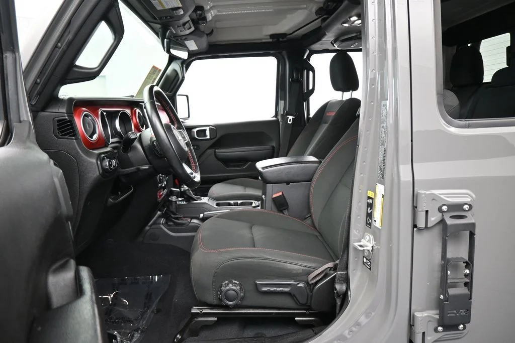 Used 2022 Sting-Gray Clearcoat Jeep Rubicon image 11