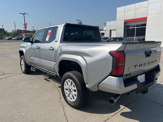 2026 Toyota Tacoma SR5 - Photo 10