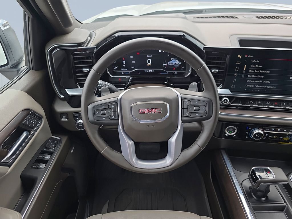 2023 GMC Sierra 1500 SLT - Photo 14