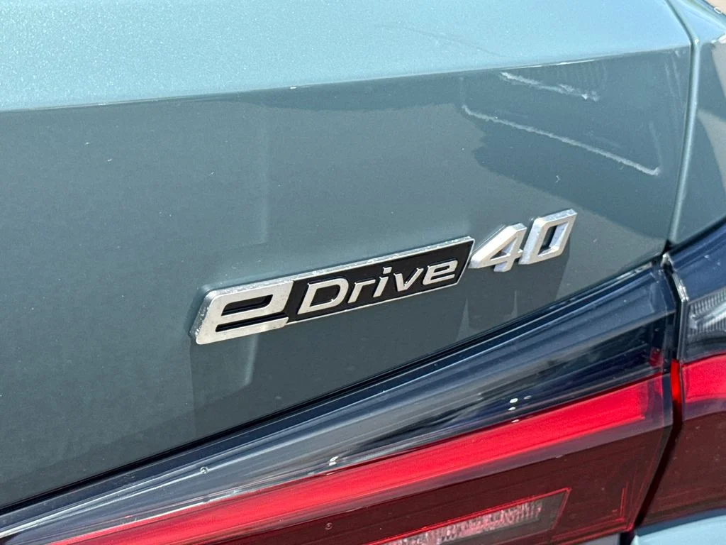 New 2026 Green BMW eDrive40 image 9