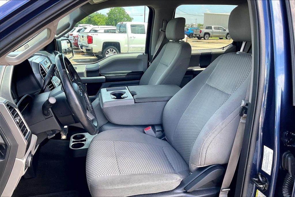 Used 2016 Blue Ford XLT image 18