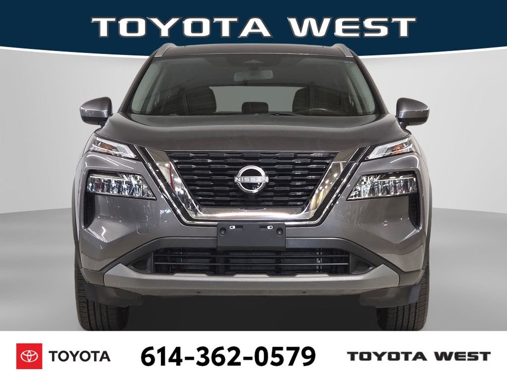 Used 2023 Gray Nissan SV image 2