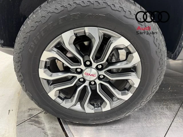 Used 2023 Silver GMC Denali image 6