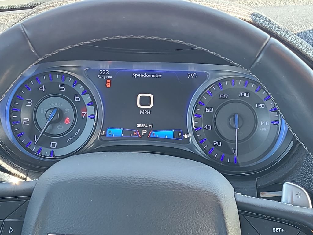 Used 2018 White Chrysler S image 23