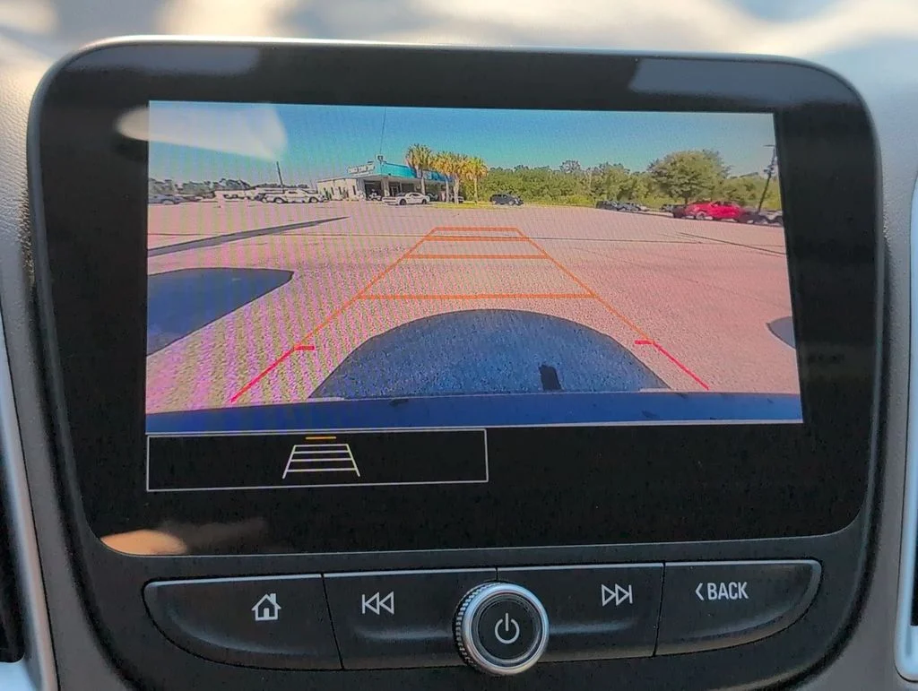 Used 2025 Black Chevrolet LT image 19