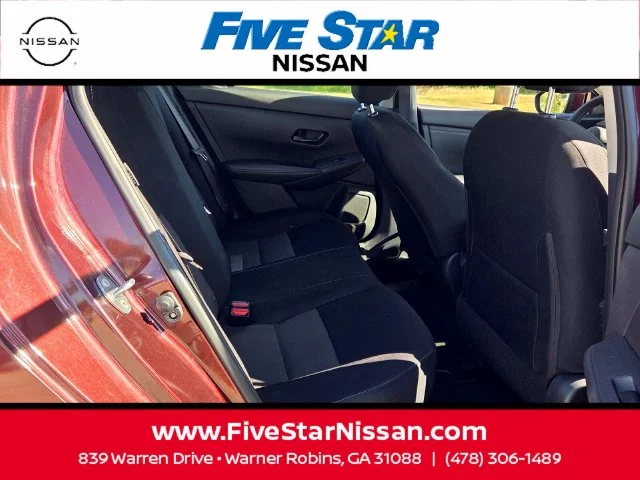 Used 2025  Nissan SV image 15