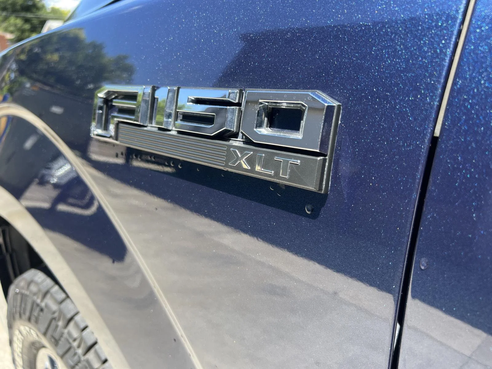Used 2015 Blue Jeans Metallic Ford XLT image 9