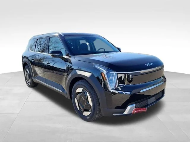 2026 Kia EV9 Wind AWD's photo