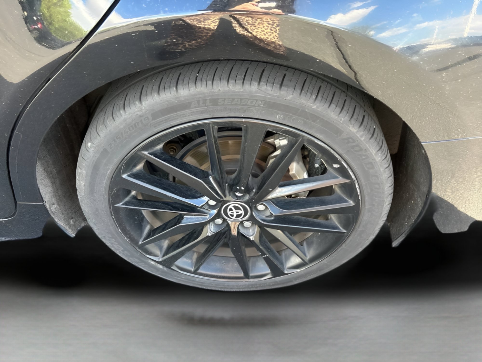 Used 2023 Midnight Black Metallic Toyota XSE image 13