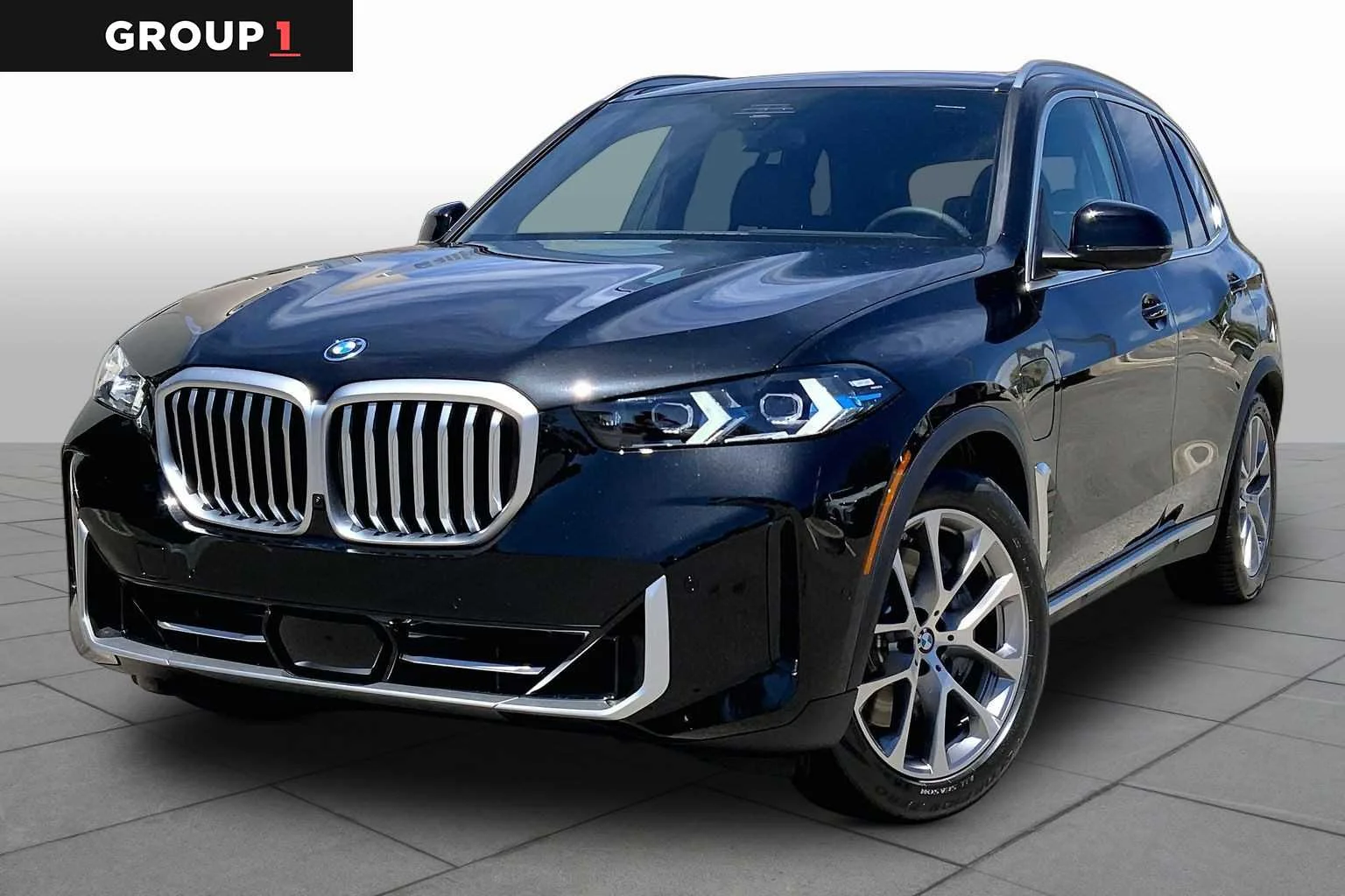 2026 BMW X5 xDrive50e's photo