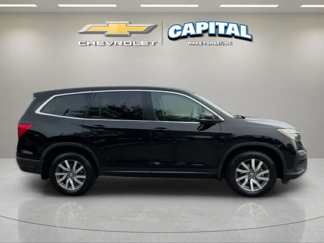 Used 2020 Black Honda EX-L image 6