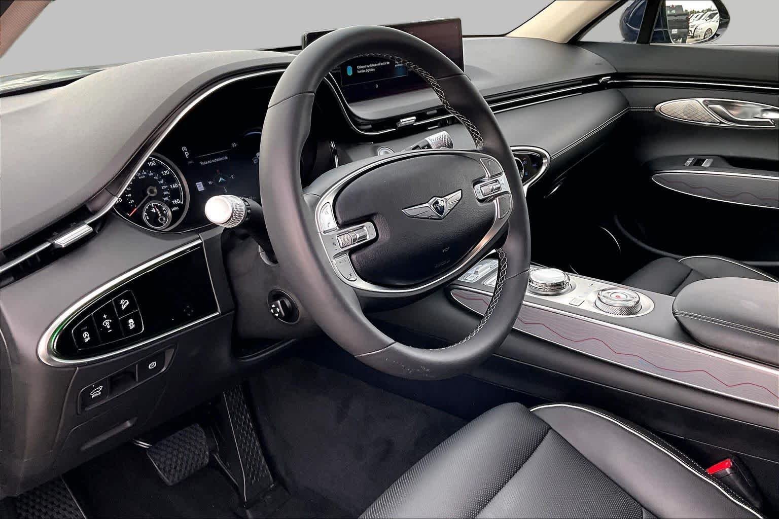 Used 2024 Capri Blue Genesis 2.5T image 17