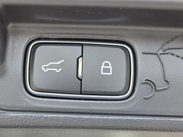 New 2026 Agate Black Metallic Ford Active image 9