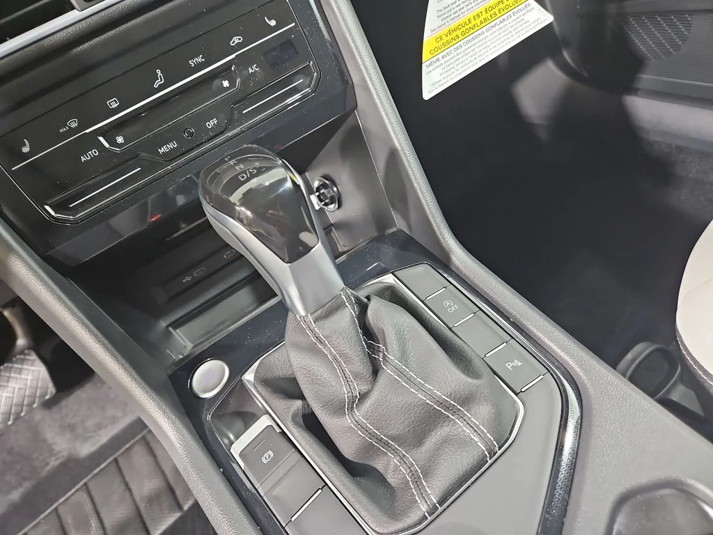 New 2026 Blue Volkswagen 1.5T SE image 21