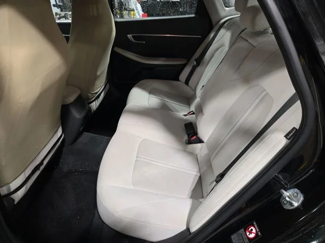 Used 2021 Black Hyundai SEL image 13